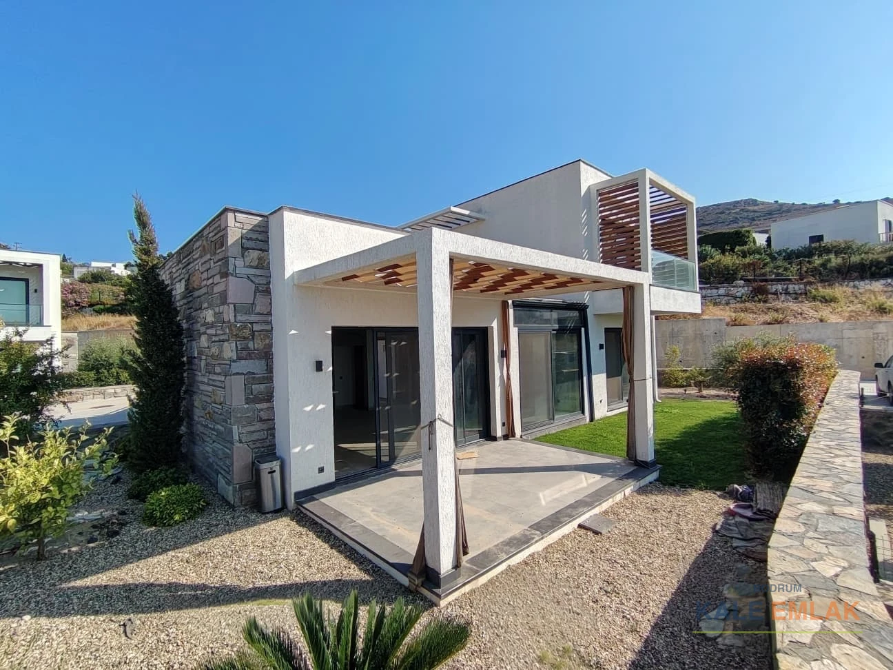 Gümüşlük Doğa ve Deniz Manzaralı Site İçinde 3+1 Villa