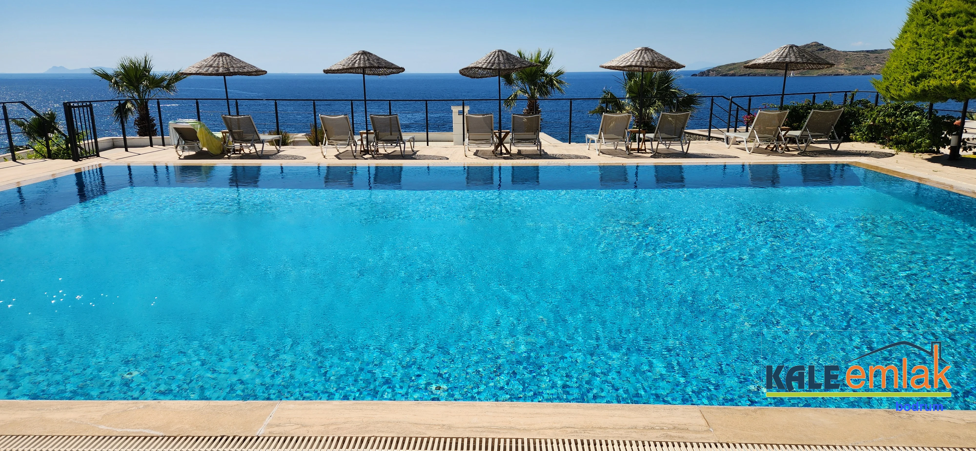Yalıkavak Denize Sıfır Sitede Bahçe Katı 2+1