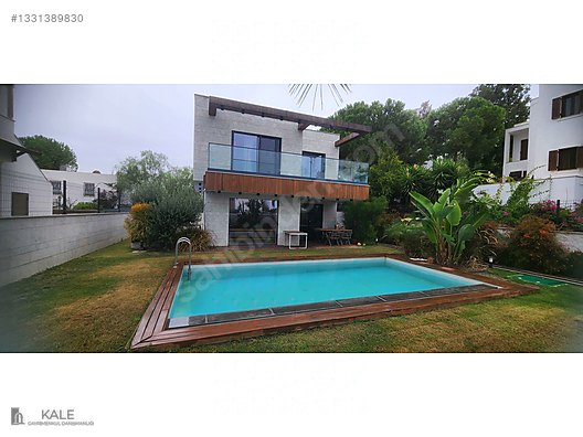 BODRUM BİTEZ HAVUZLU VİLLA, 4+1 NEZİH KONUMDA